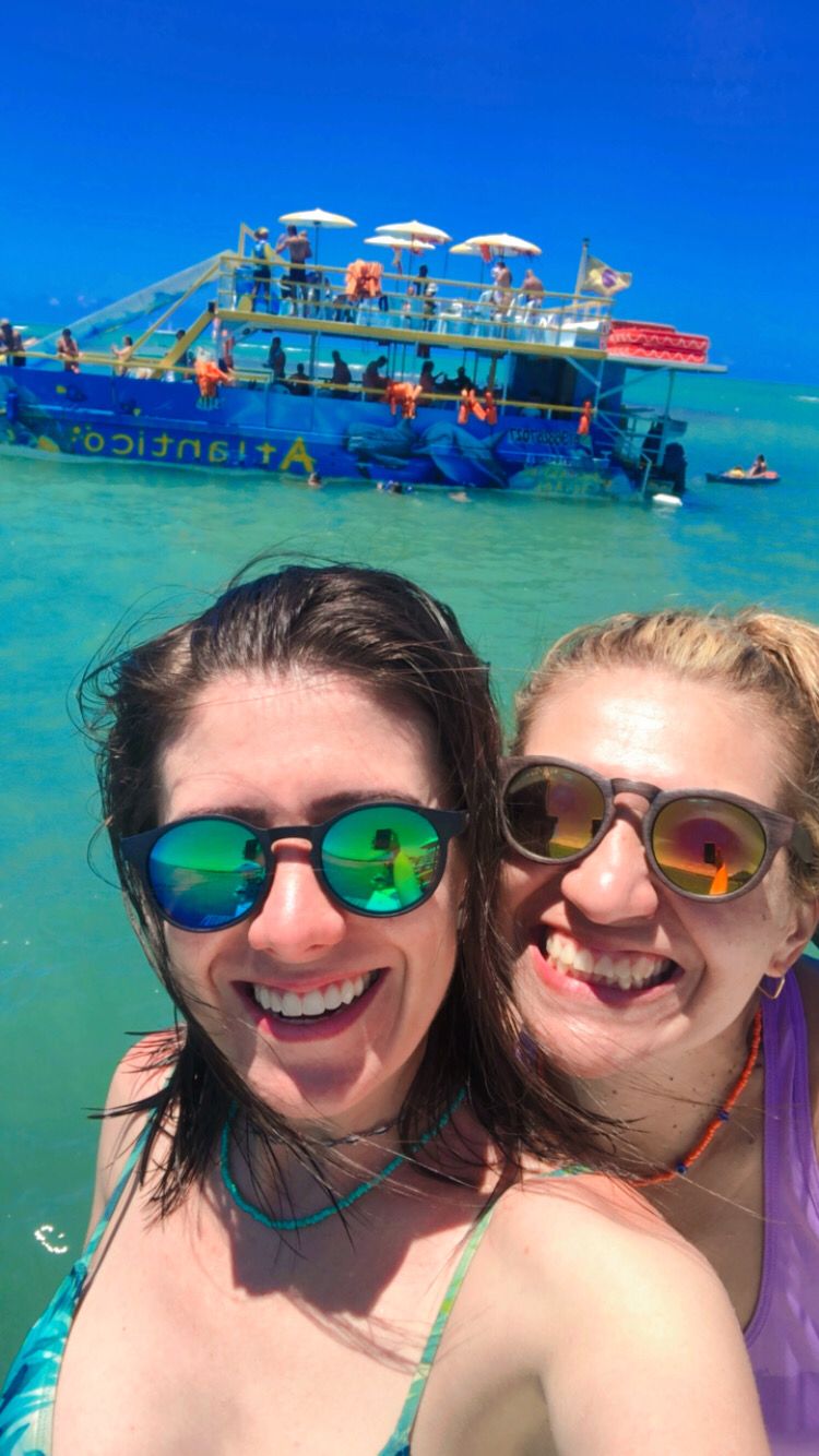 Paulinha e Kesia